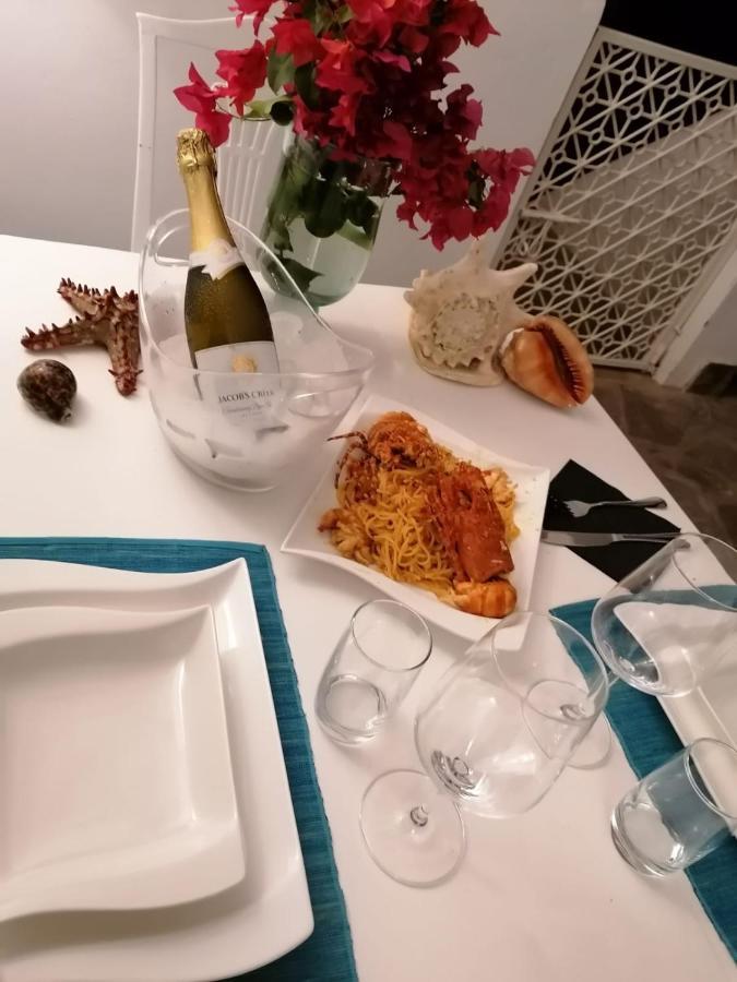 Coral Key Villa 马林迪 外观 照片
