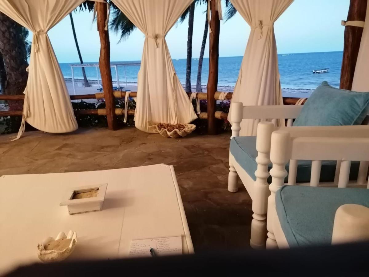 Coral Key Villa 马林迪 外观 照片