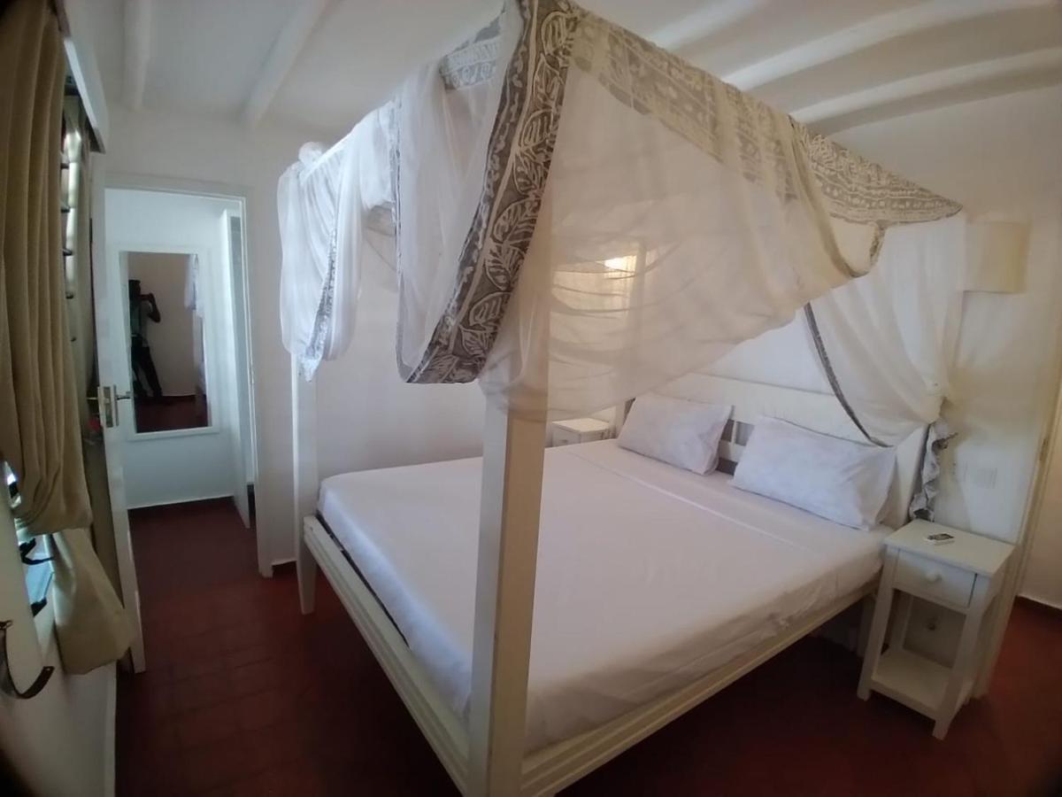 Coral Key Villa 马林迪 外观 照片