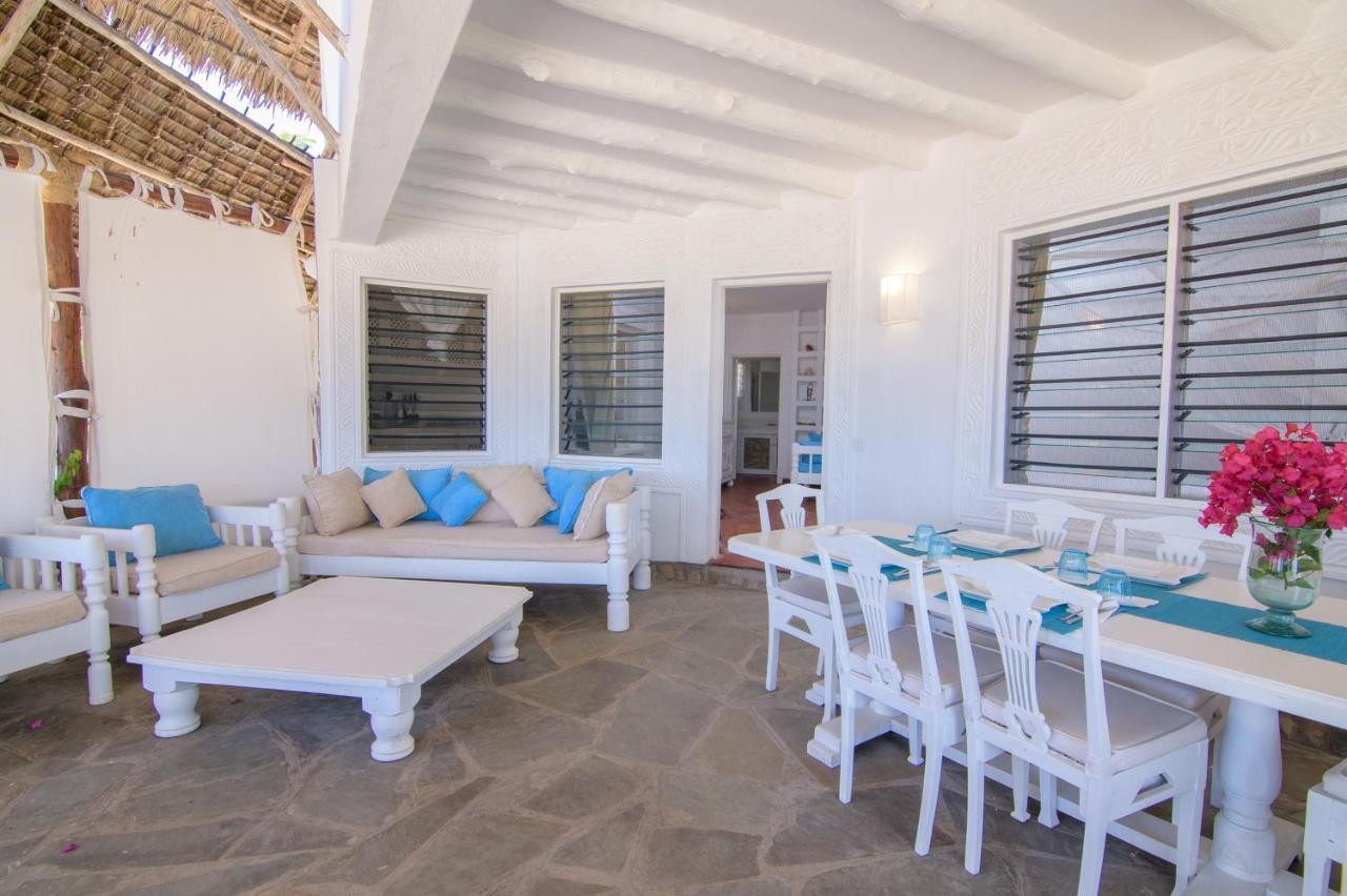 Coral Key Villa 马林迪 外观 照片